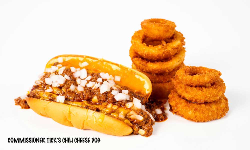 Chili cheese dog & onion rings
